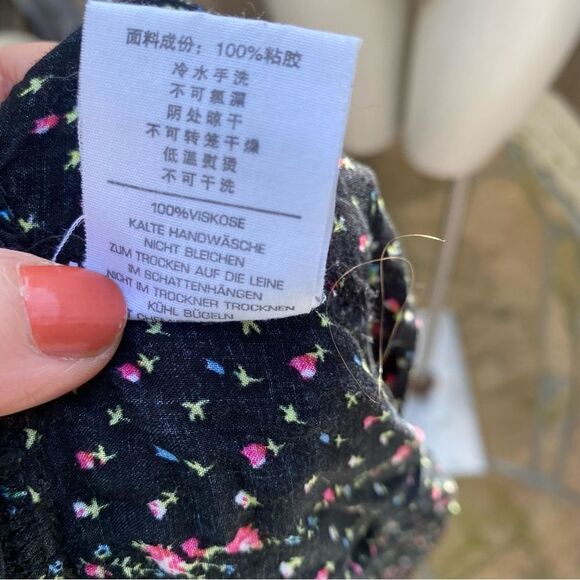 Cotton on floral cropped blouse size medium - Picture 7 of 7